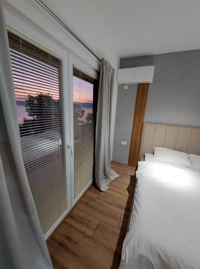 Nautica apartments&studios Peštani Exterior foto
